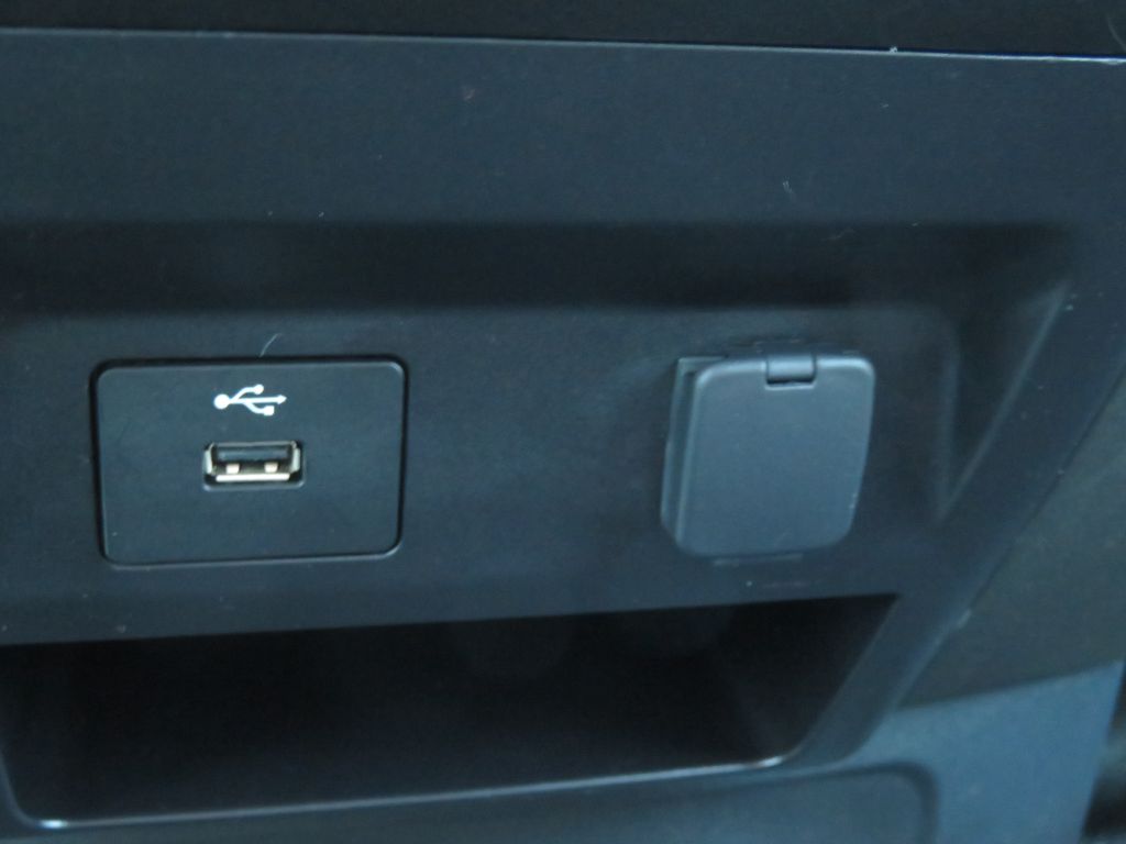 Photo 36 of this FORD F250