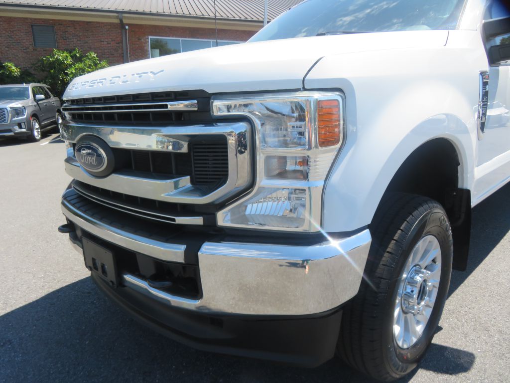 Photo 45 of this FORD F250