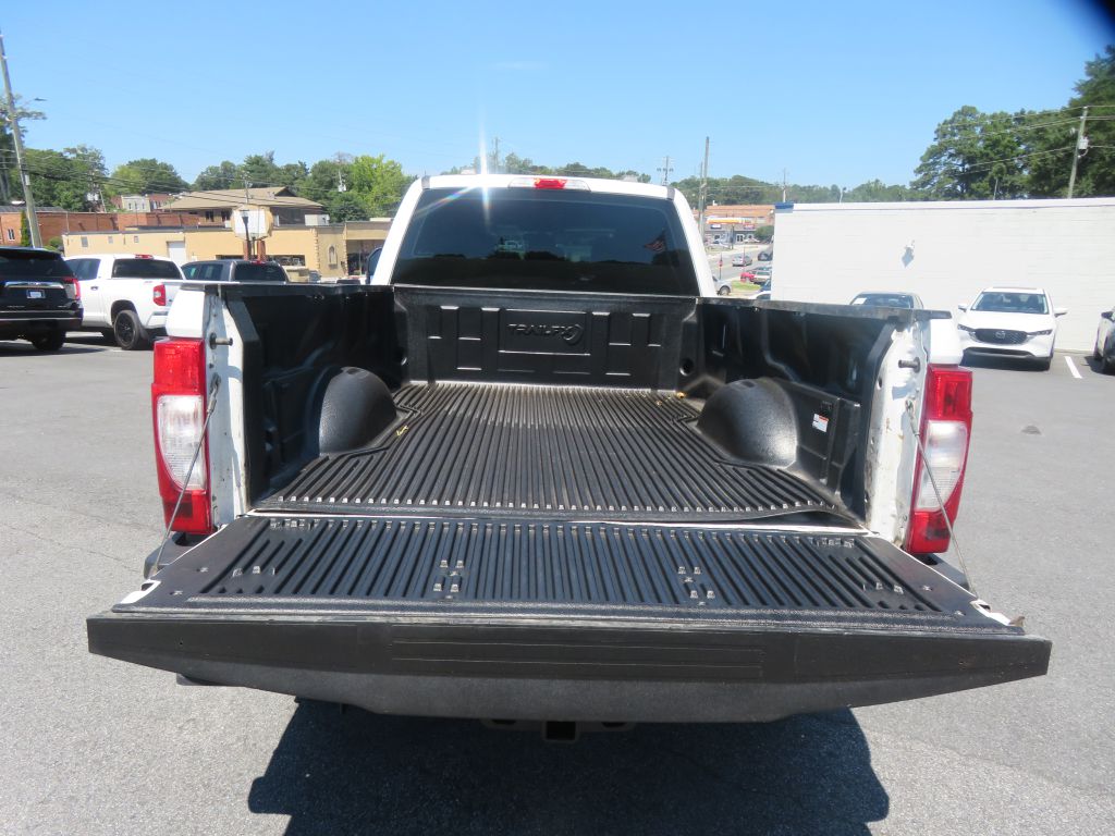 Photo 54 of this FORD F250