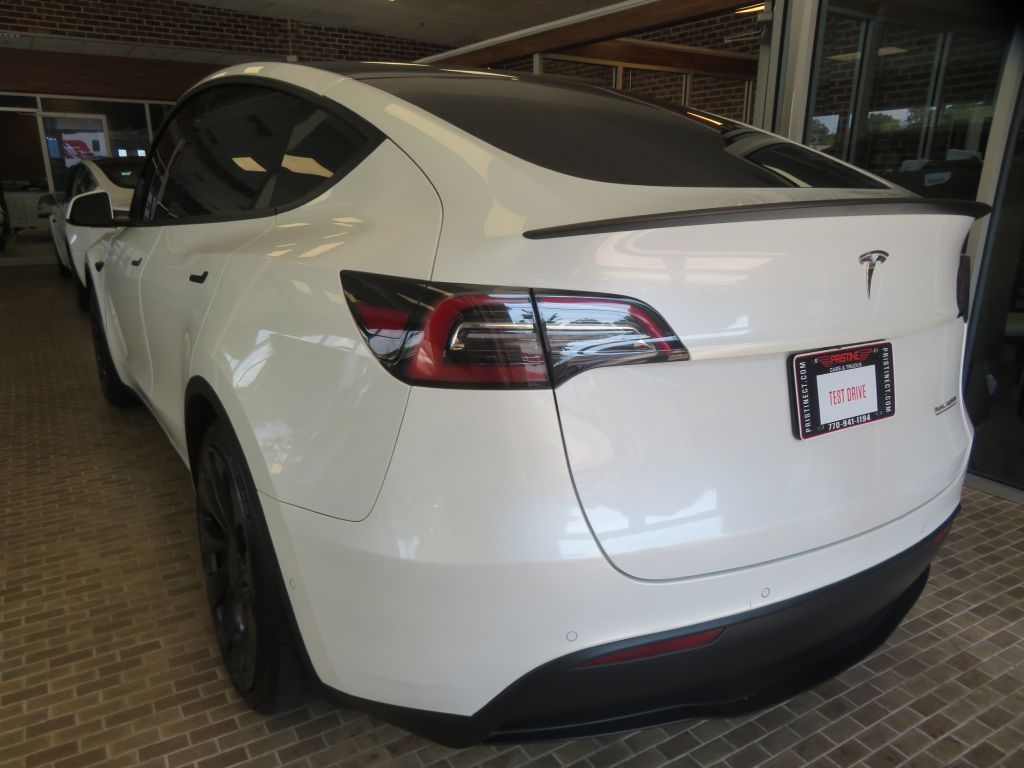 Photo 6 of this TESLA MODEL Y