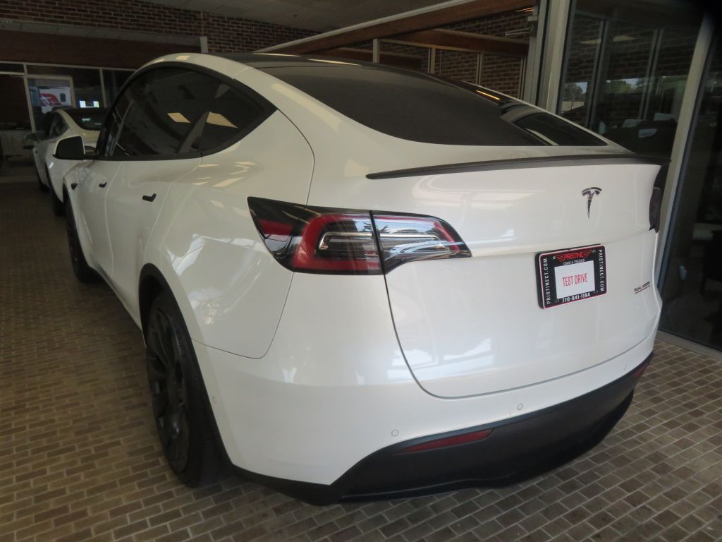 Photo 59 of this TESLA MODEL Y