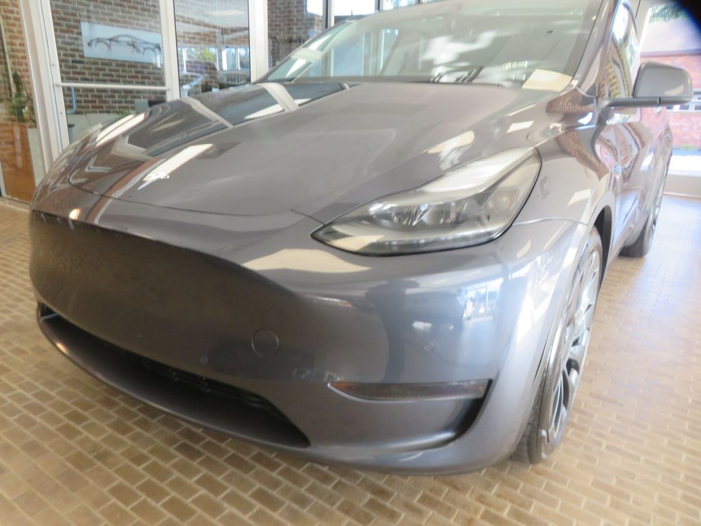Photo 59 of this TESLA MODEL Y