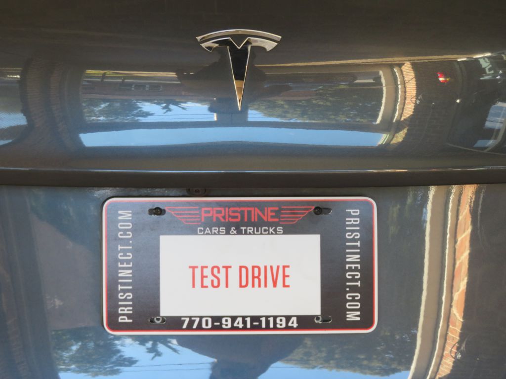 Photo 66 of this TESLA MODEL Y