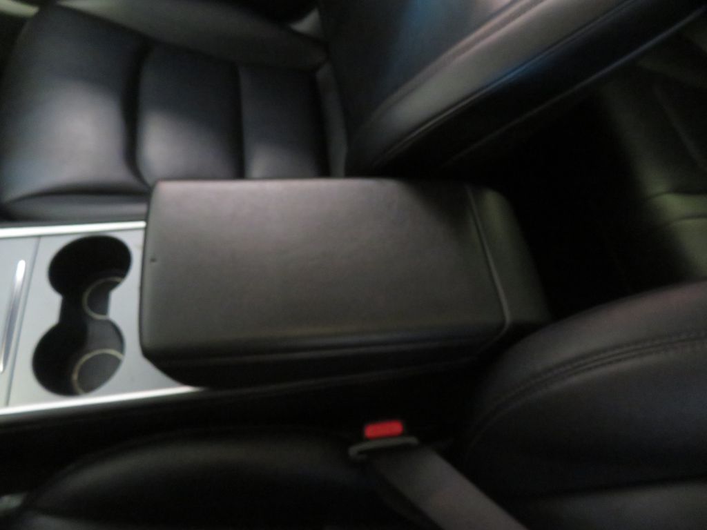 Photo 47 of this TESLA MODEL Y