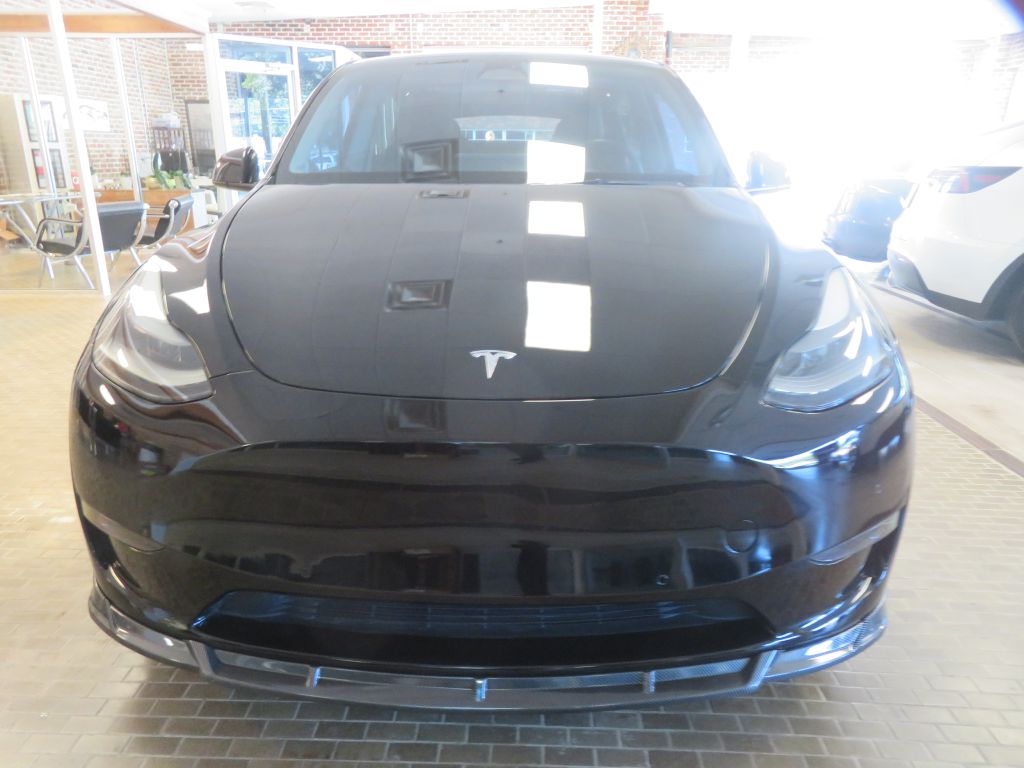 Photo 54 of this TESLA MODEL Y
