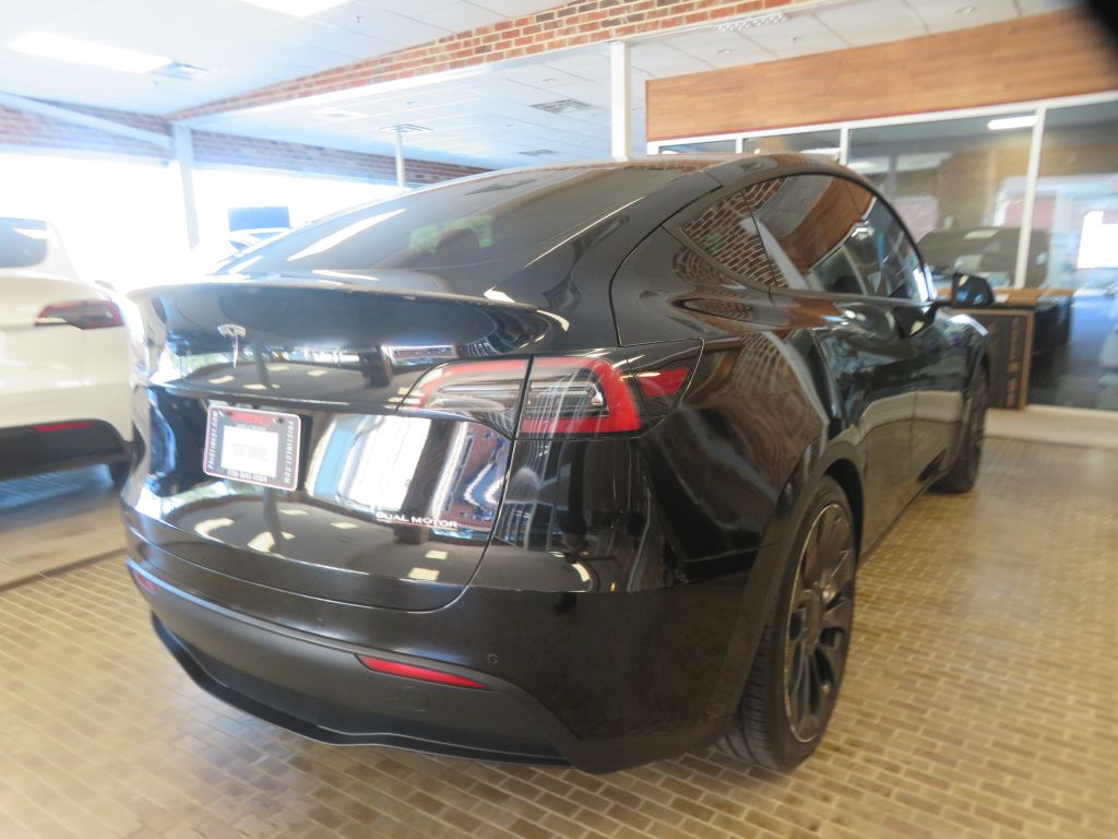 Photo 57 of this TESLA MODEL Y