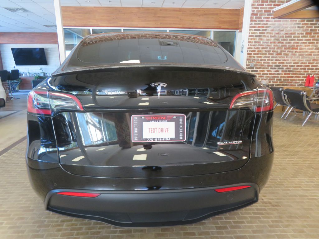 Photo 58 of this TESLA MODEL Y