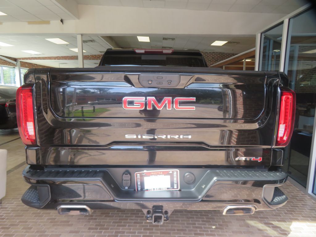 Photo 5 of this GMC SIERRA LIMITED
