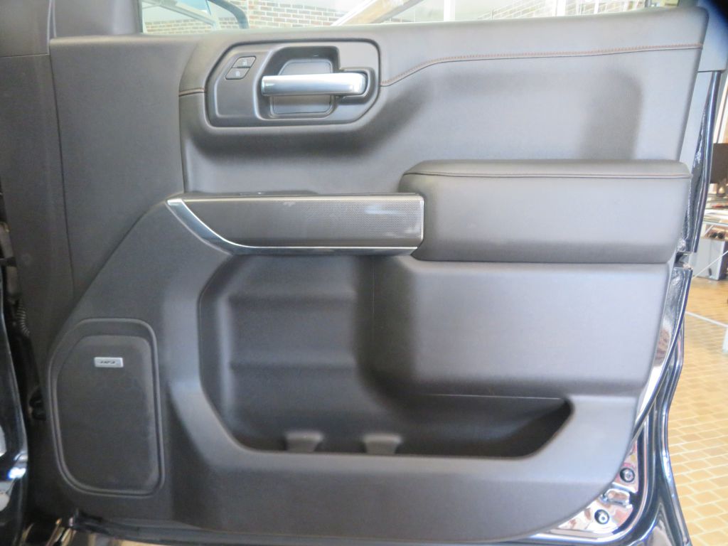 Photo 23 of this GMC SIERRA LIMITED