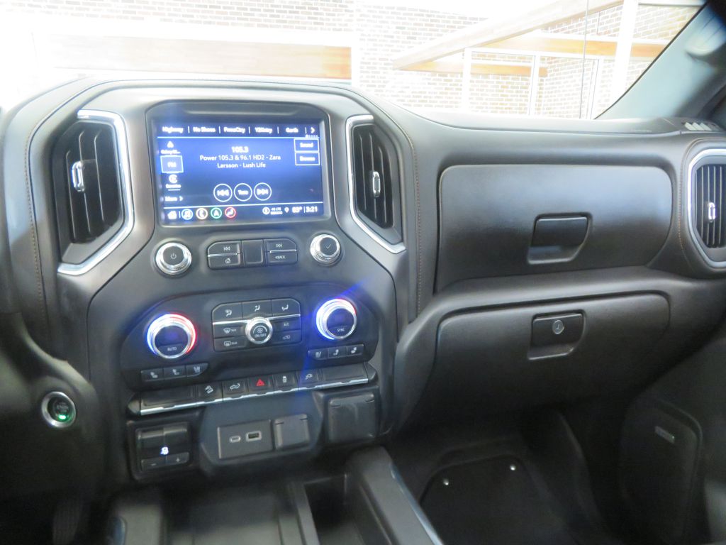 Photo 37 of this GMC SIERRA LIMITED