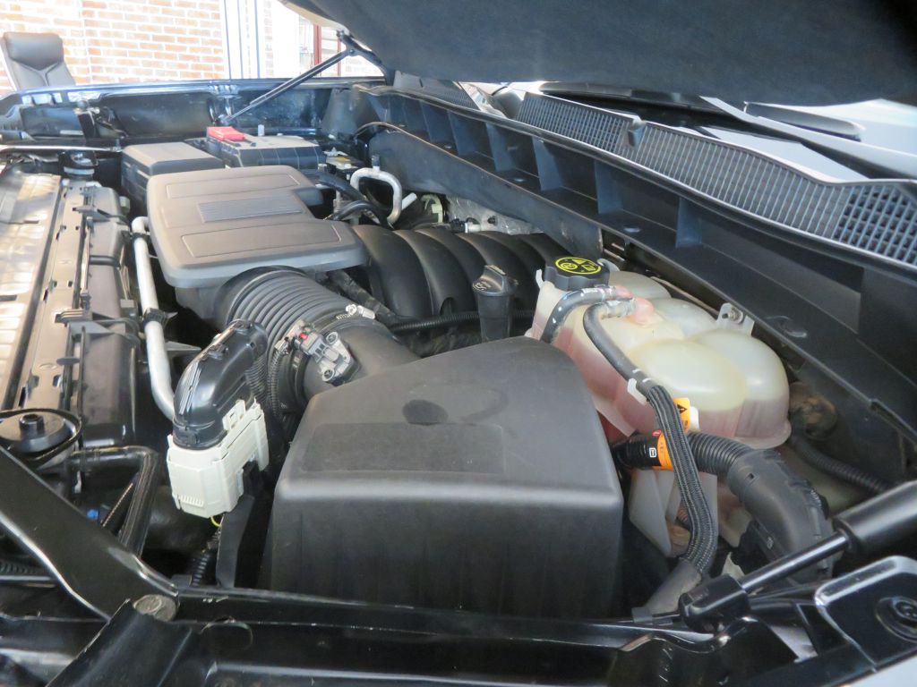 Photo 62 of this GMC SIERRA LIMITED