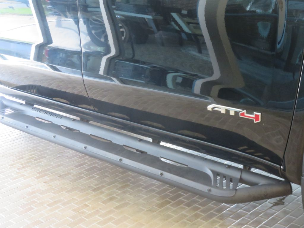 Photo 69 of this GMC SIERRA LIMITED