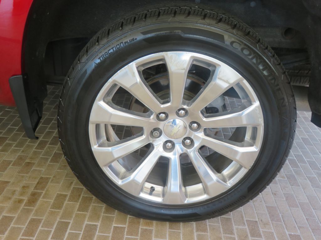 Photo 8 of this CHEVROLET SILVERADO LTD 1