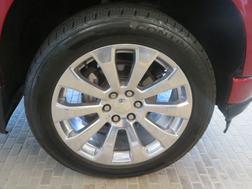 Photo 10 of this CHEVROLET SILVERADO LTD 1