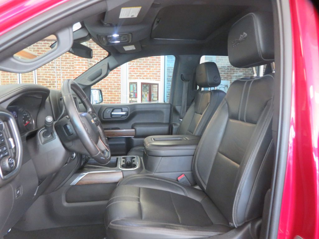 Photo 15 of this CHEVROLET SILVERADO LTD 1