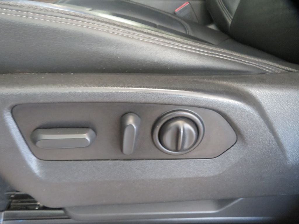 Photo 16 of this CHEVROLET SILVERADO LTD 1