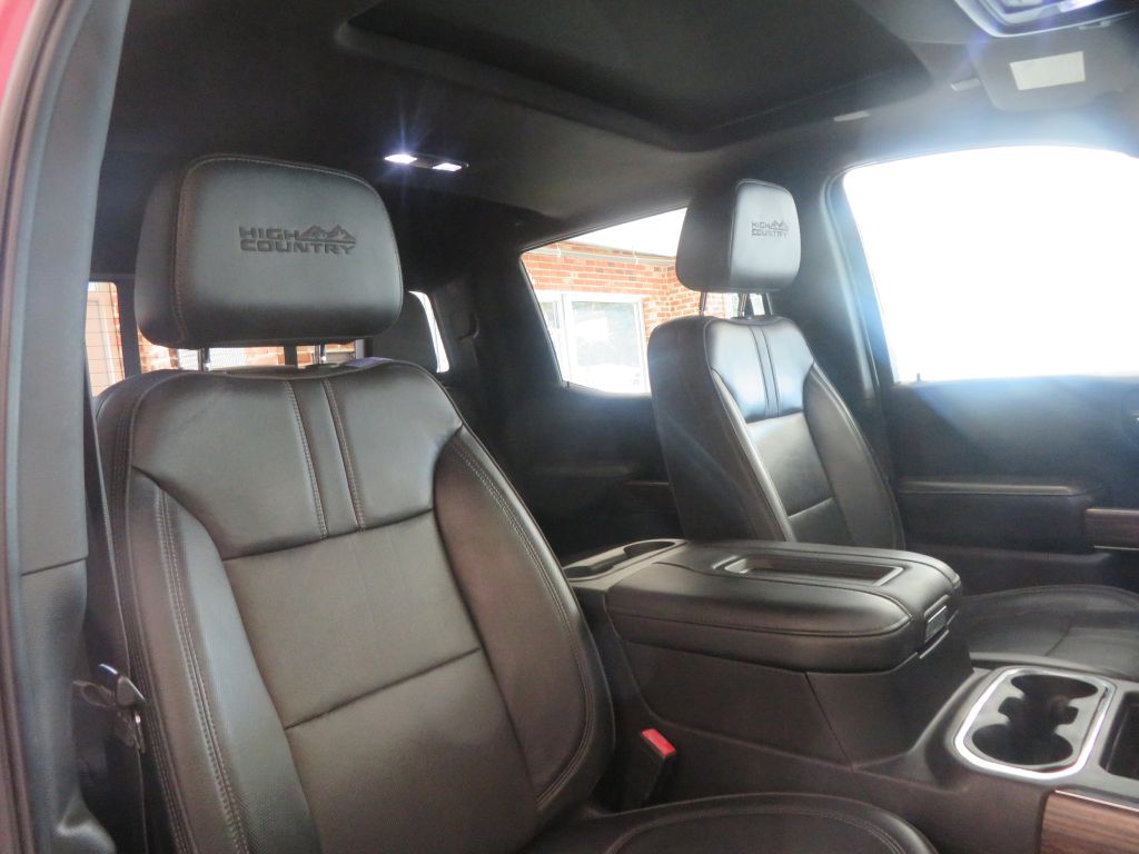 Photo 28 of this CHEVROLET SILVERADO LTD 1