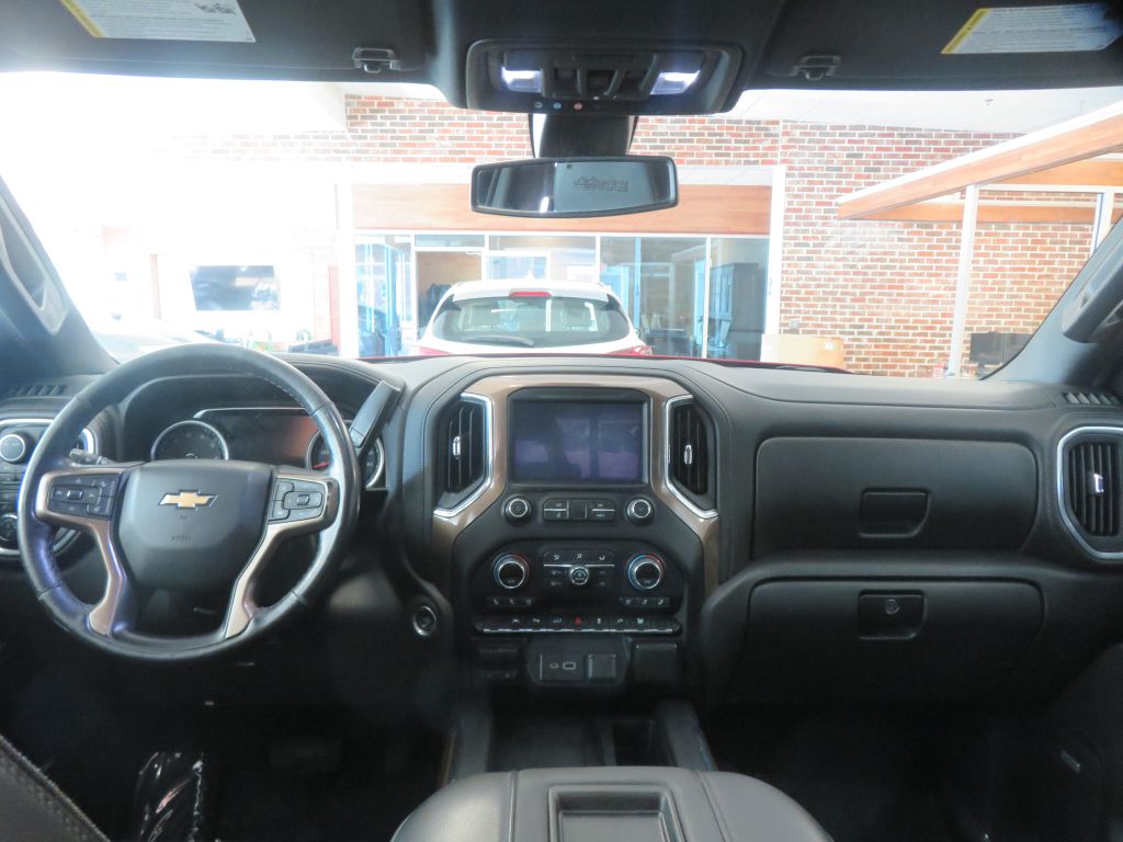 Photo 52 of this CHEVROLET SILVERADO LTD 1