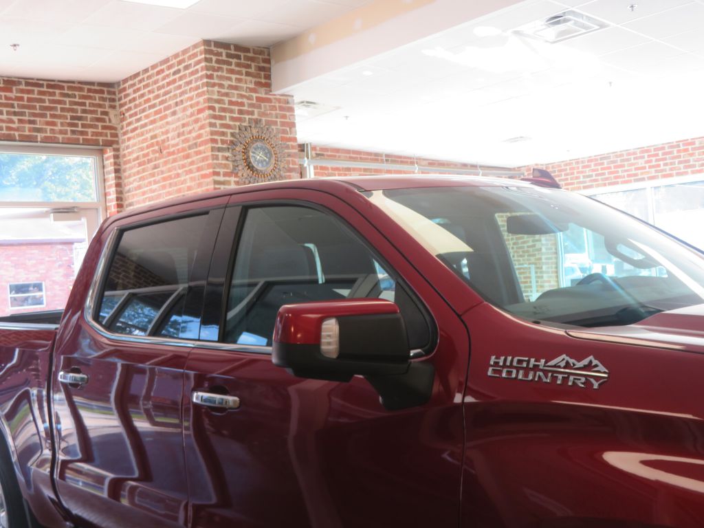 Photo 70 of this CHEVROLET SILVERADO LTD 1