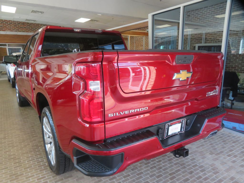 Photo 81 of this CHEVROLET SILVERADO LTD 1