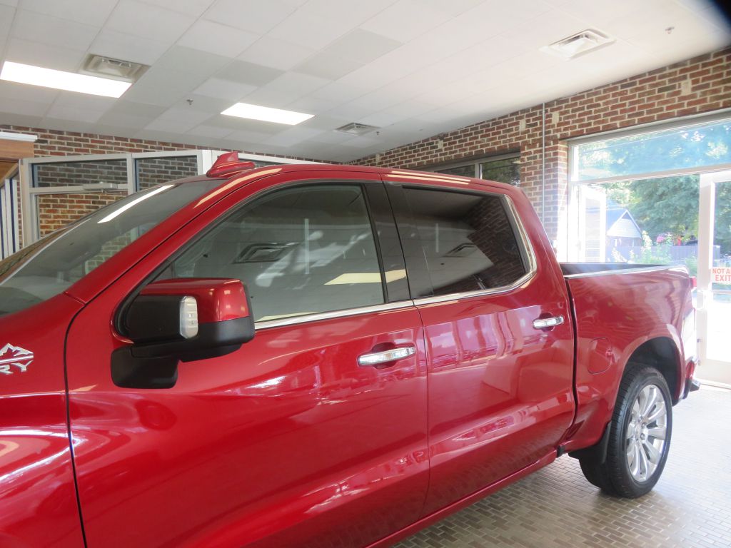 Photo 83 of this CHEVROLET SILVERADO LTD 1