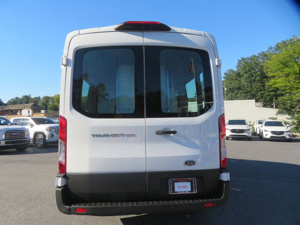 Photo 5 of this FORD TRANSIT