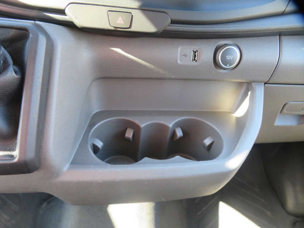 Photo 45 of this FORD TRANSIT