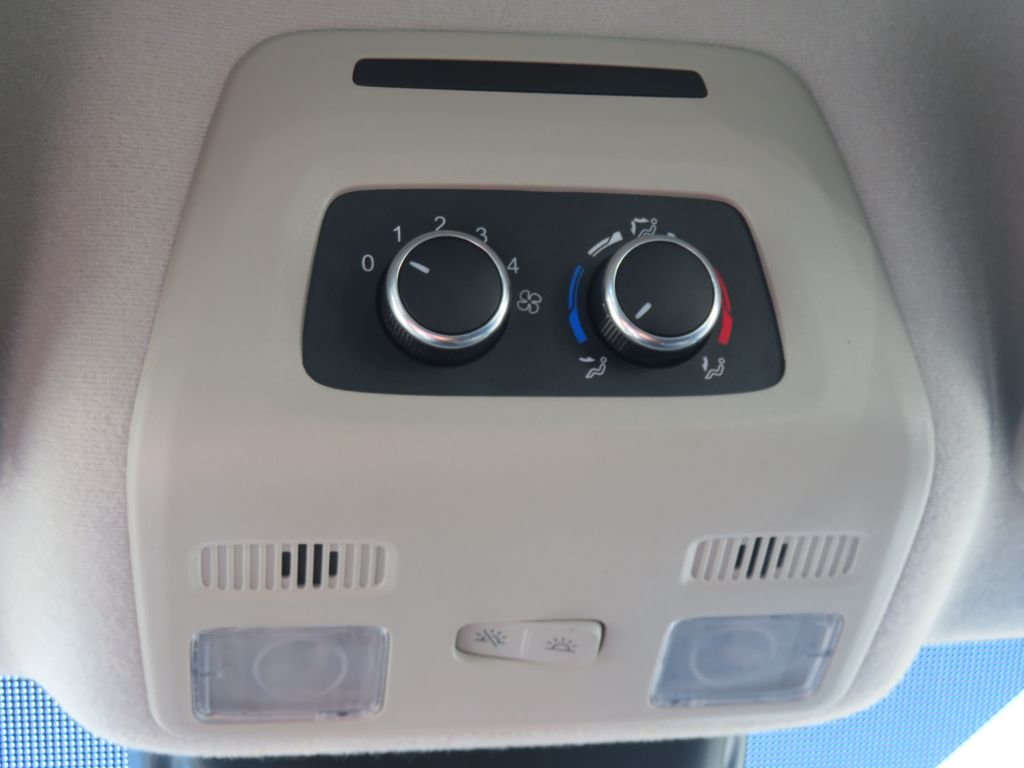 Photo 50 of this FORD TRANSIT