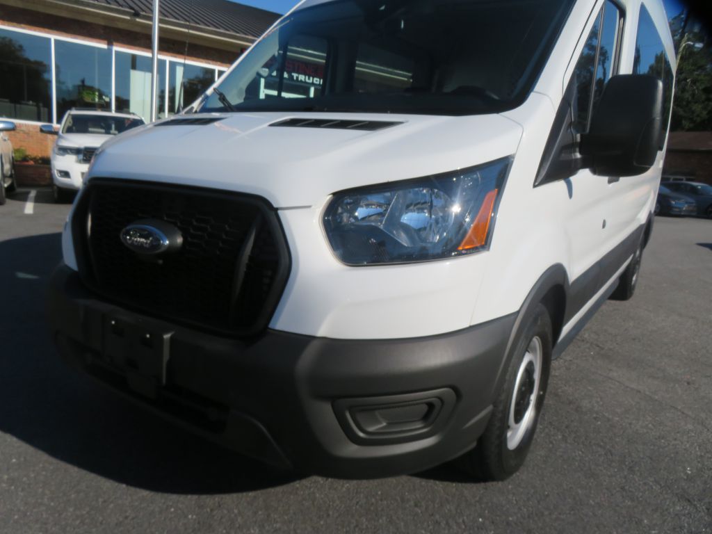 Photo 61 of this FORD TRANSIT