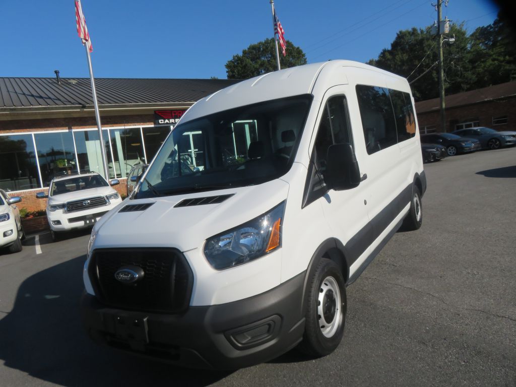 Photo 78 of this FORD TRANSIT