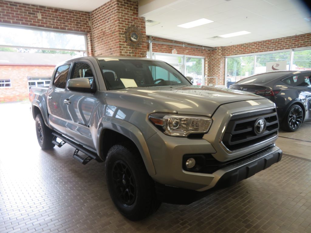 Photo 3 of this TOYOTA TACOMA