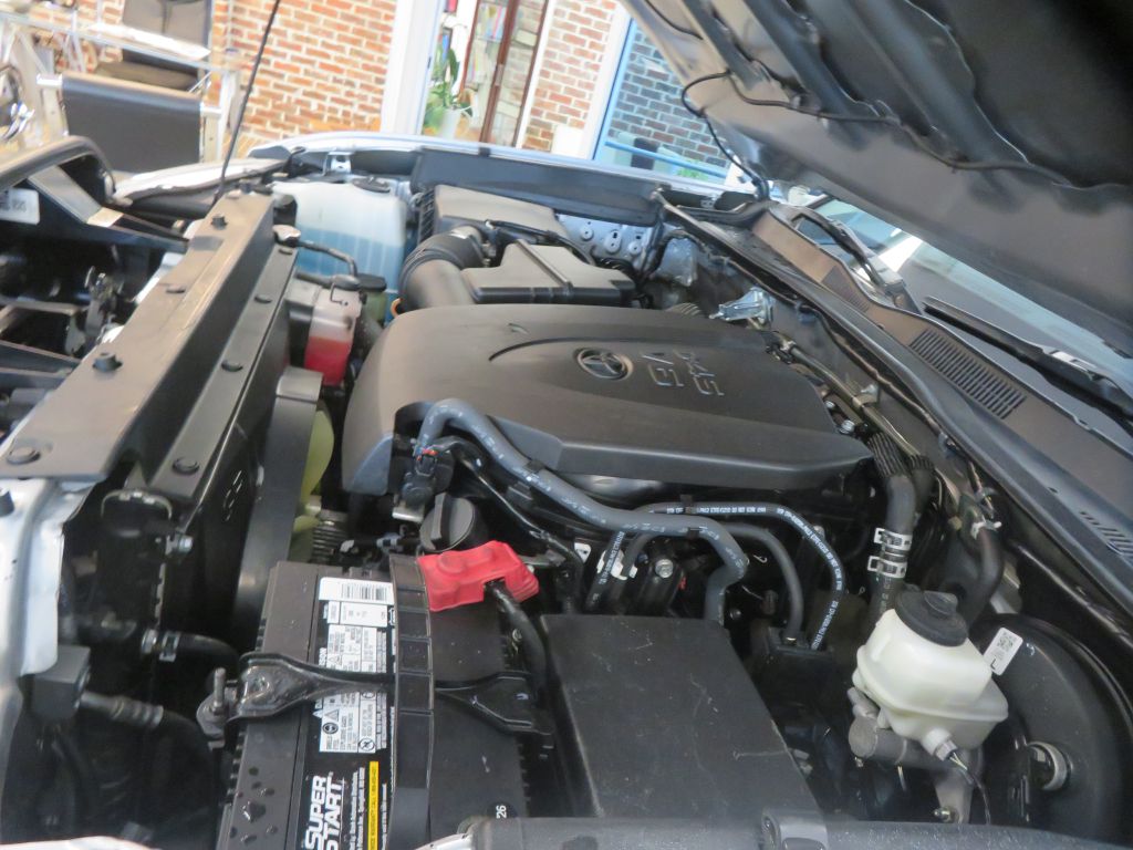 Photo 58 of this TOYOTA TACOMA