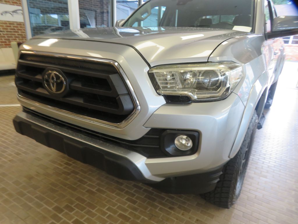 Photo 60 of this TOYOTA TACOMA