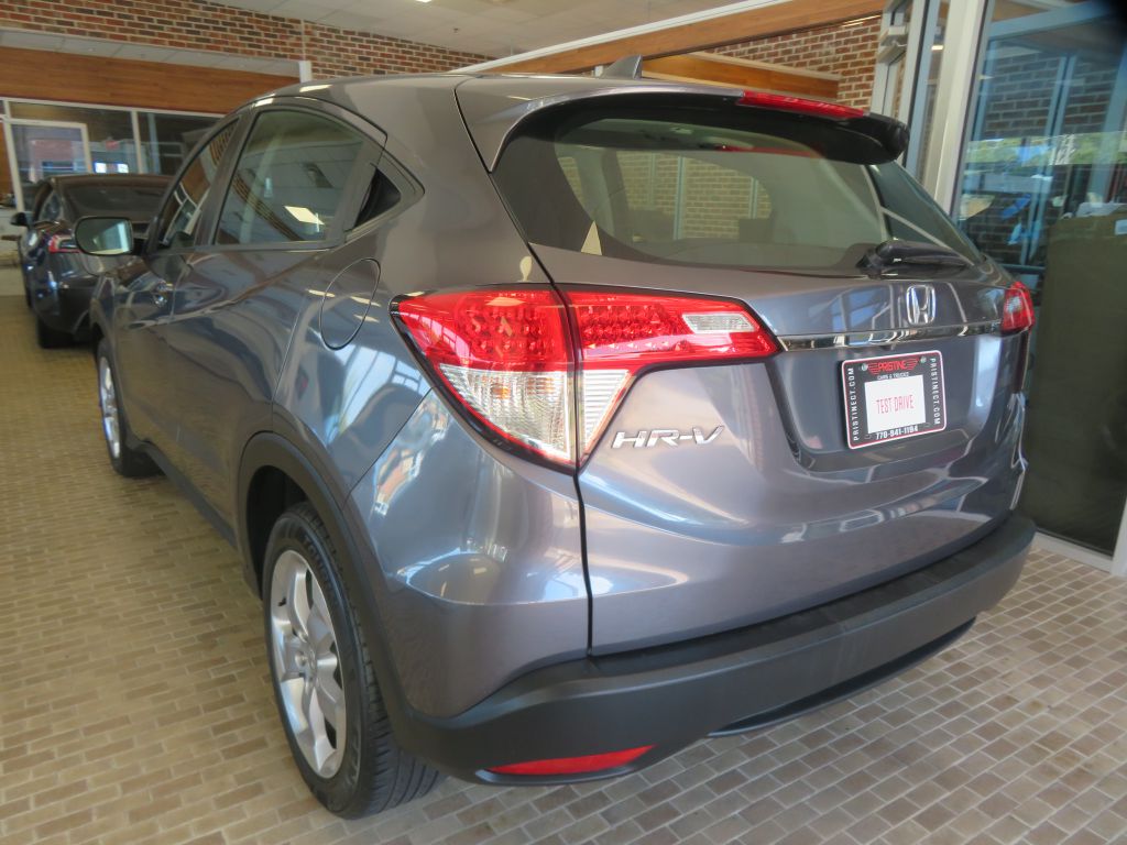 Photo 6 of this HONDA HR-V