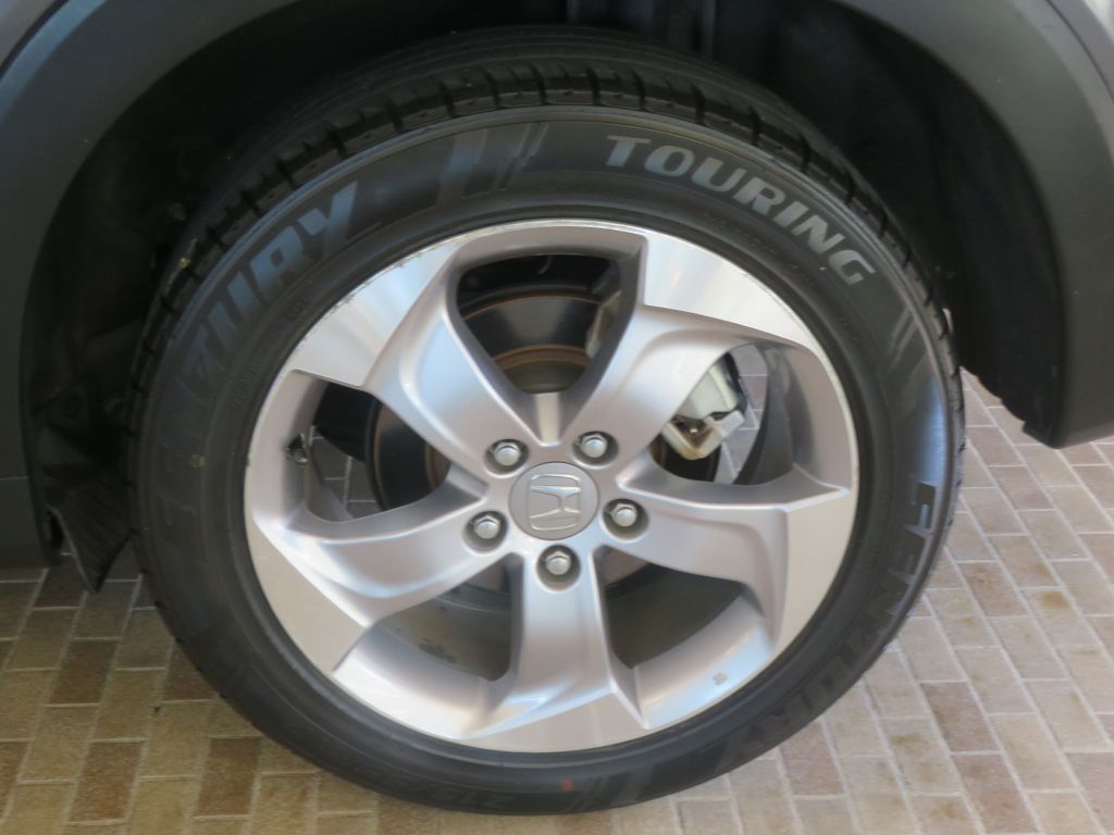 Photo 8 of this HONDA HR-V