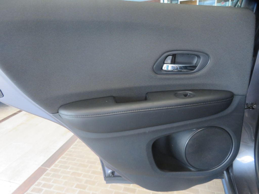 Photo 16 of this HONDA HR-V