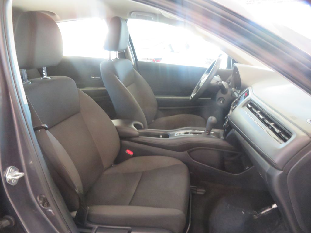 Photo 24 of this HONDA HR-V