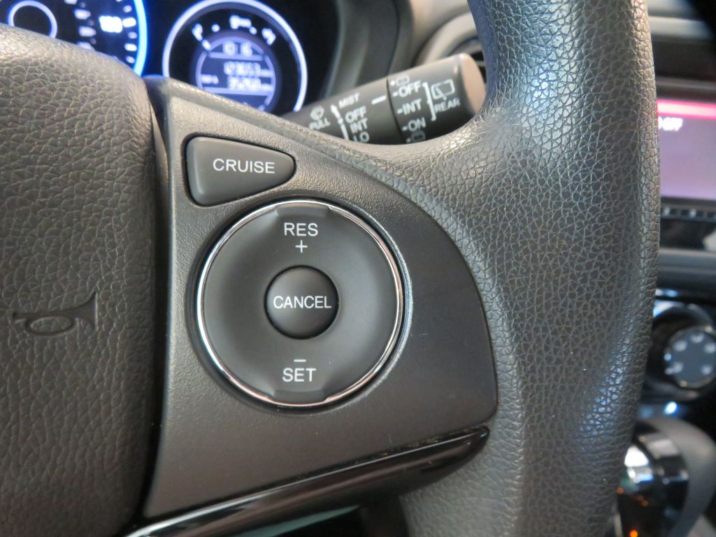 Photo 32 of this HONDA HR-V