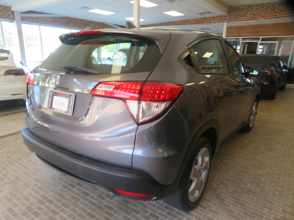 Photo 56 of this HONDA HR-V