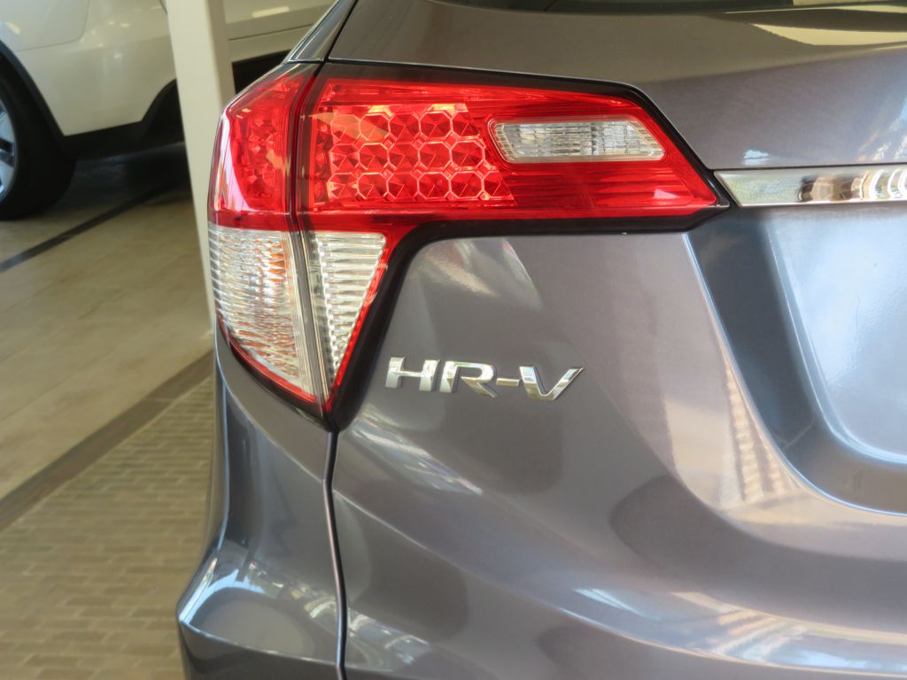 Photo 59 of this HONDA HR-V