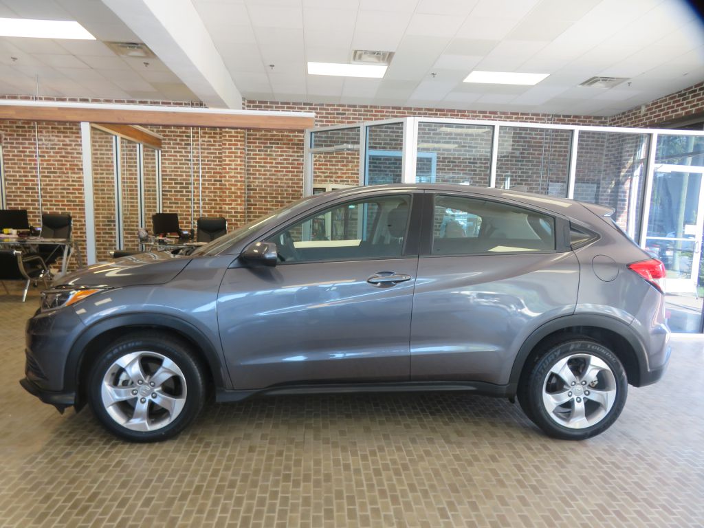 Photo 64 of this HONDA HR-V