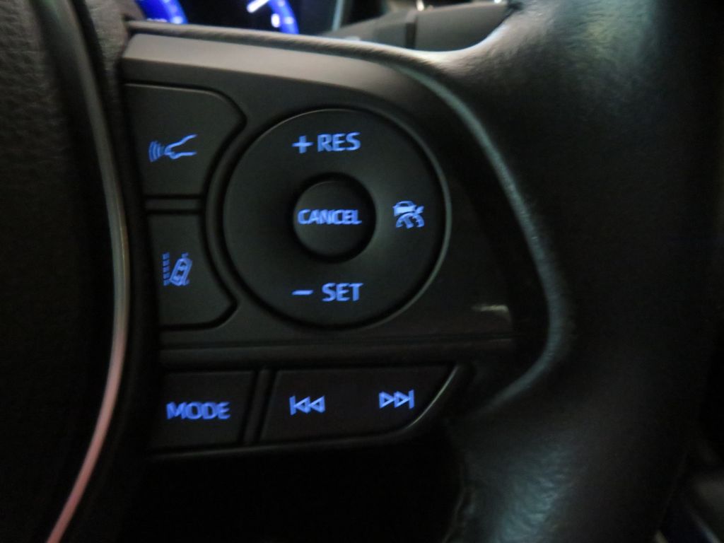 Photo 32 of this TOYOTA COROLLA