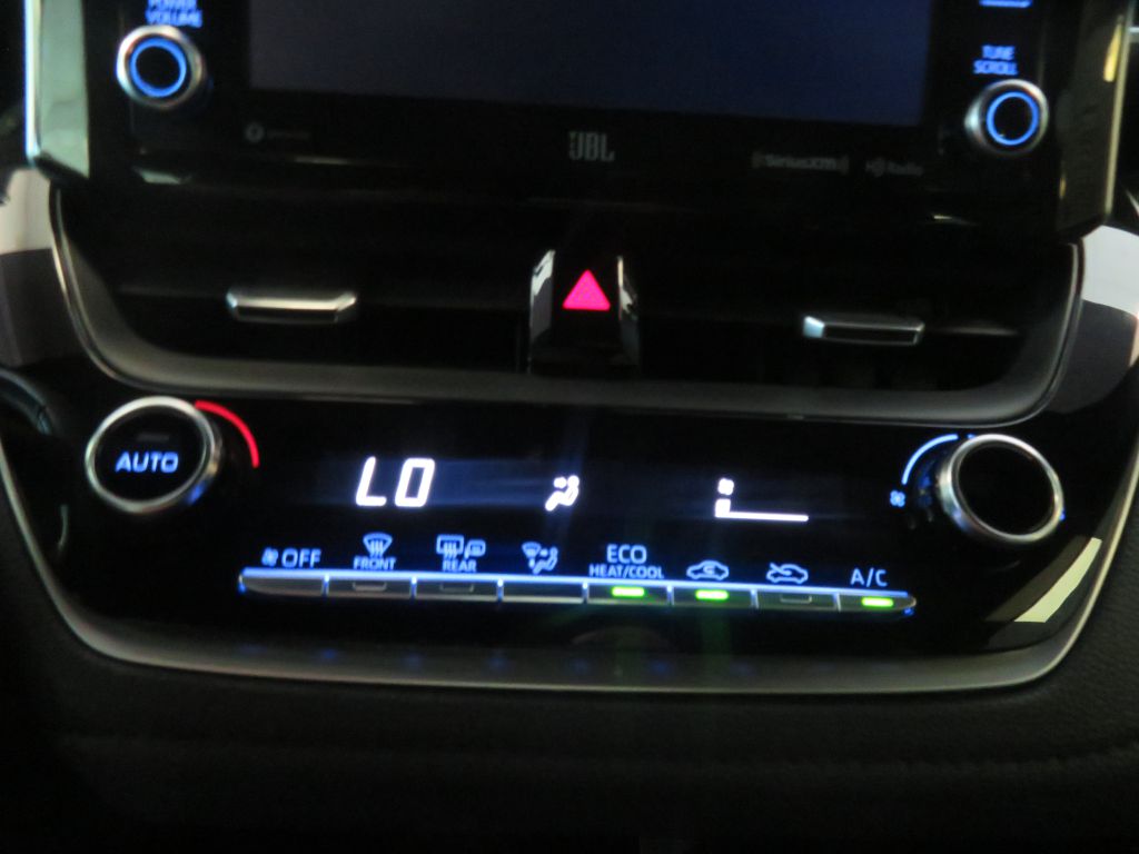 Photo 37 of this TOYOTA COROLLA