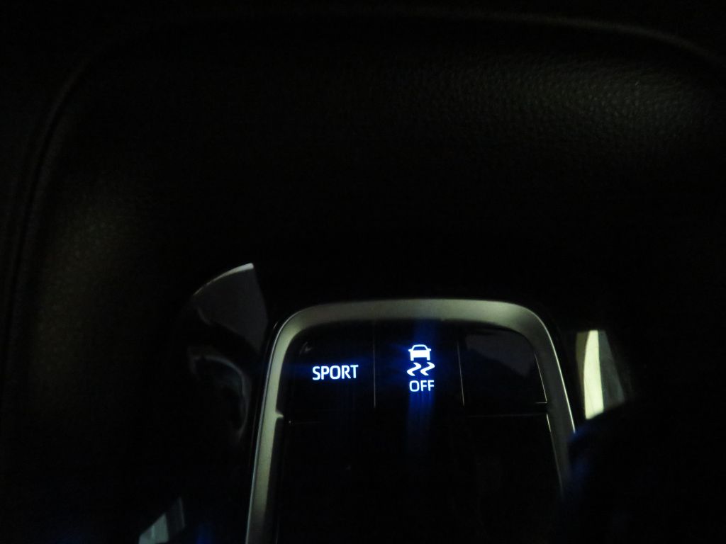 Photo 40 of this TOYOTA COROLLA