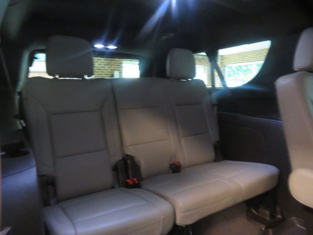 Photo 26 of this CHEVROLET SUBURBAN