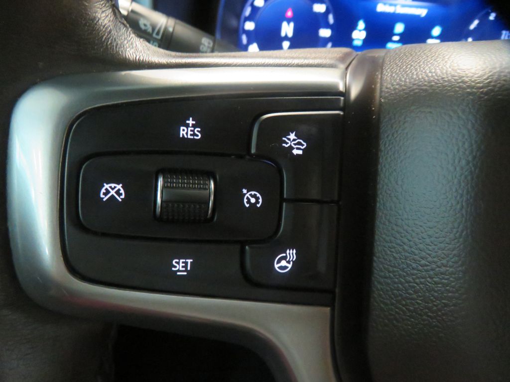 Photo 36 of this CHEVROLET SUBURBAN