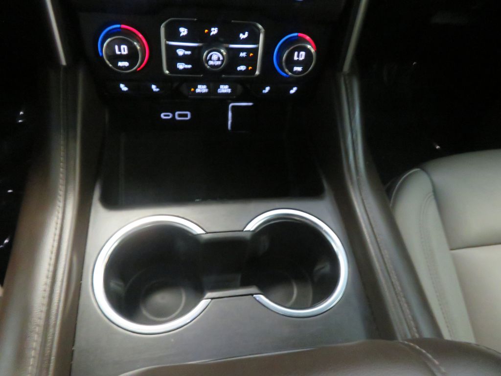 Photo 47 of this CHEVROLET SUBURBAN