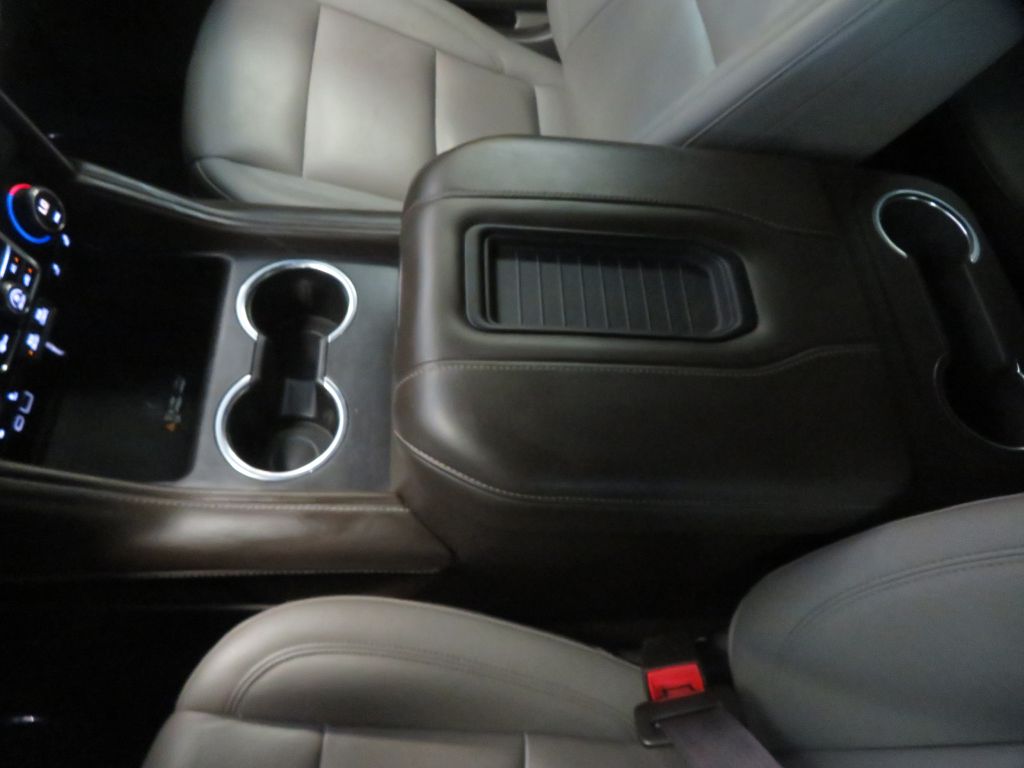 Photo 48 of this CHEVROLET SUBURBAN