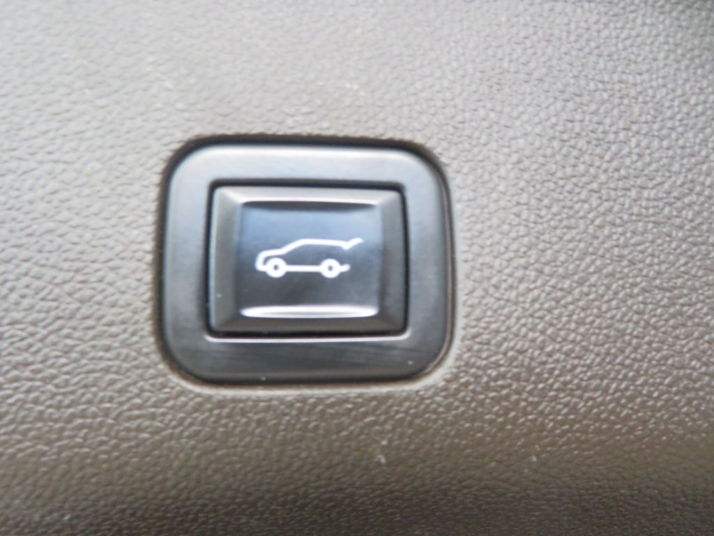 Photo 57 of this CHEVROLET SUBURBAN
