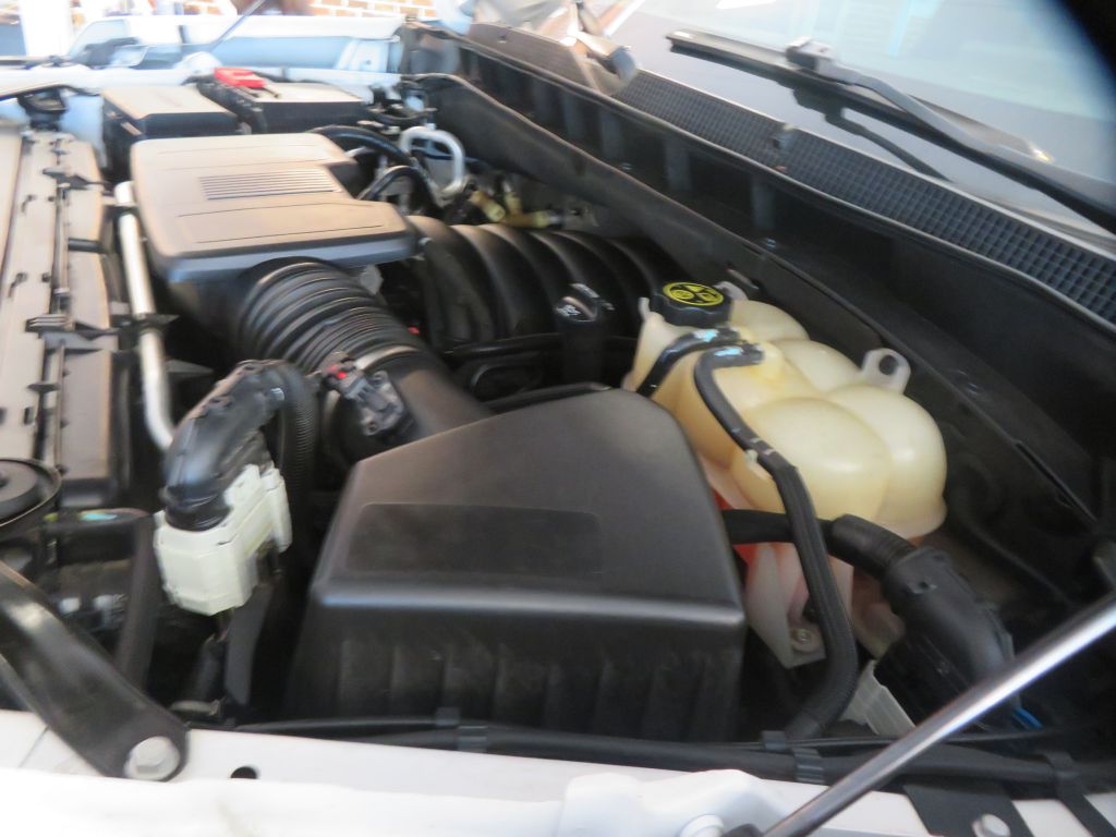 Photo 63 of this CHEVROLET SUBURBAN